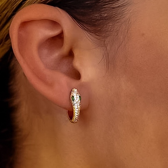 🔵𝟲𝟱%𝗢𝗙𝗙 𝗯𝘂𝗻𝗱𝗹𝗲𝘀 𝟯+🔵 NEW CZ Snake Delicate Huggies - Picture 4 of 15